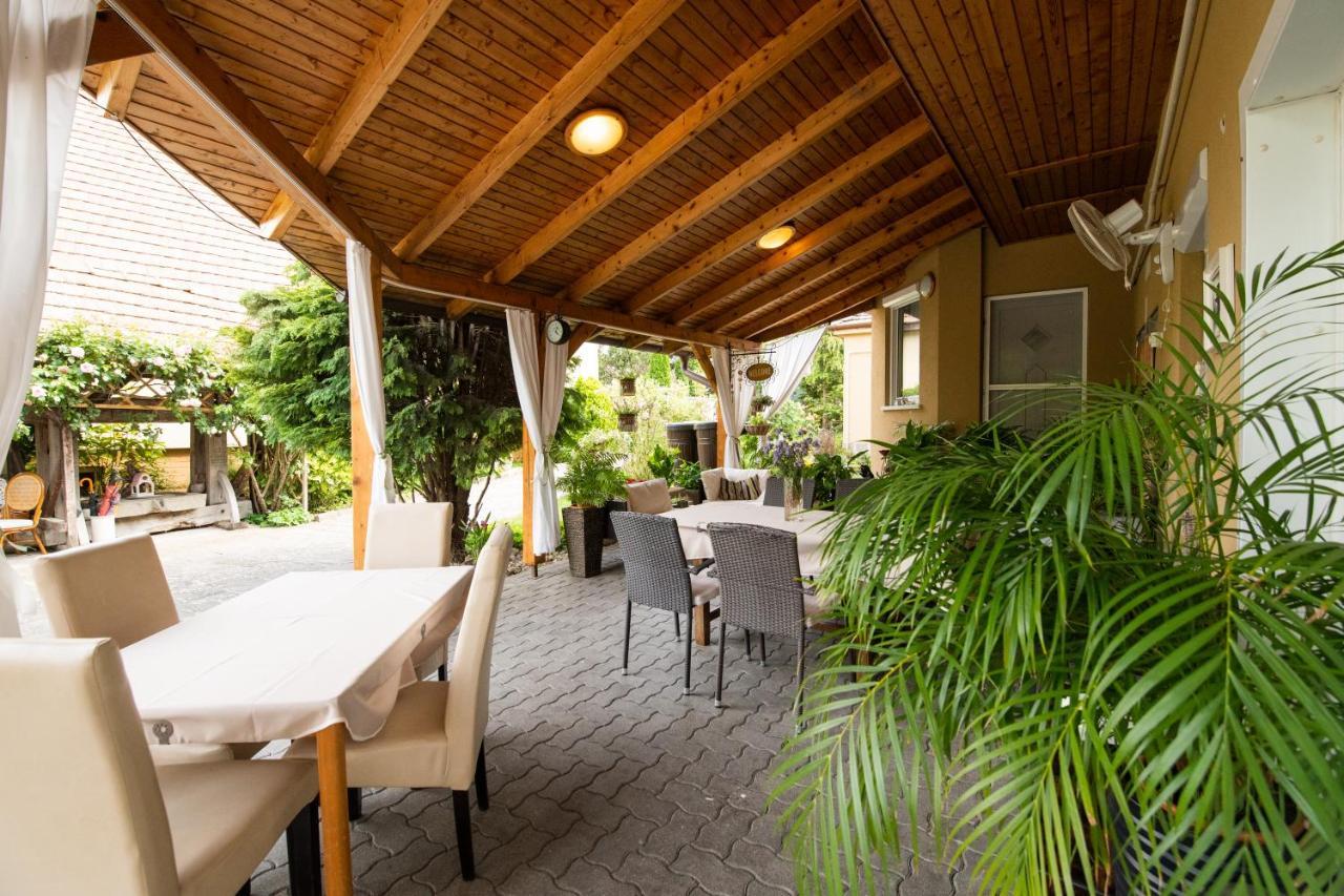 Bonifert Vendeghaz Hotel Dunabogdany Bagian luar foto